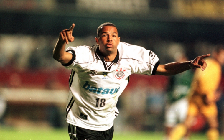 Dinei no Corinthians